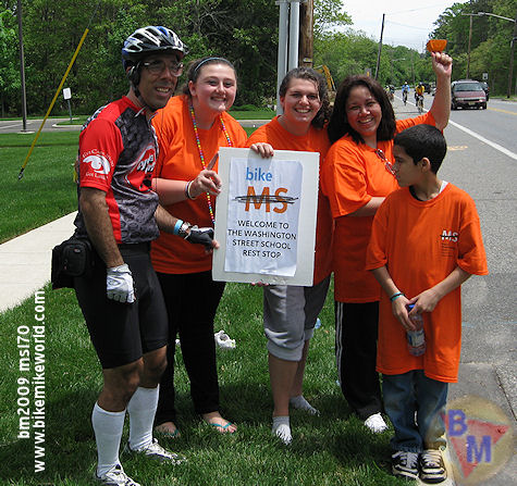 Bike Mike with MS volunteers